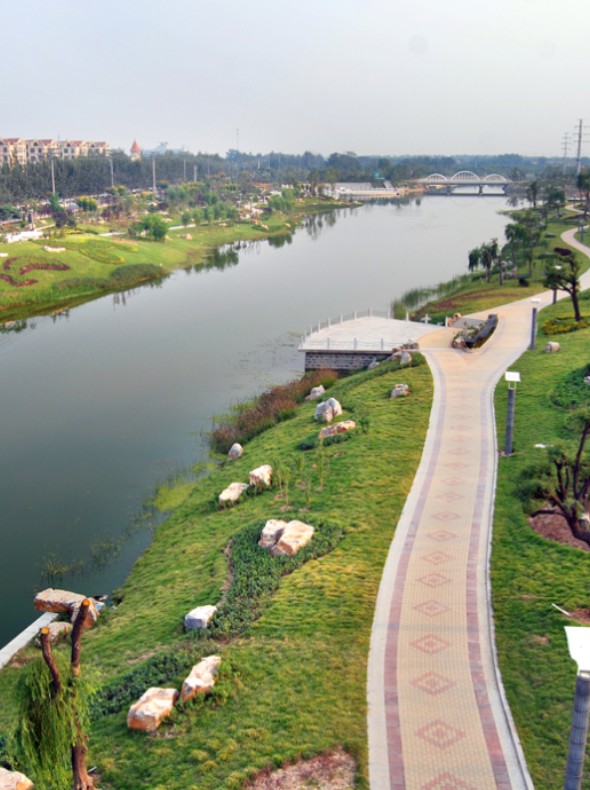 濱河濕地公園